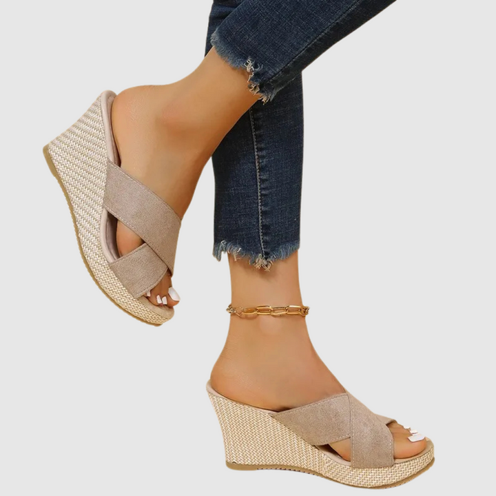 Nele | Sandalen Premium Elegante Keilabsätze